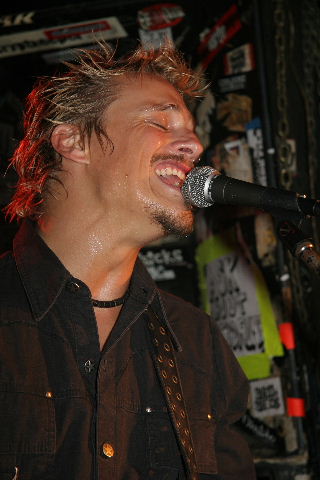 050709-CBs-103