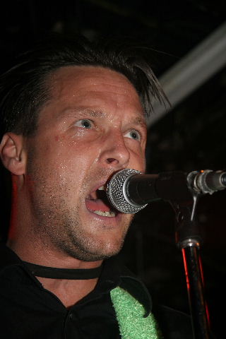 050709-CBs-107