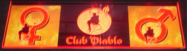 DSC-884